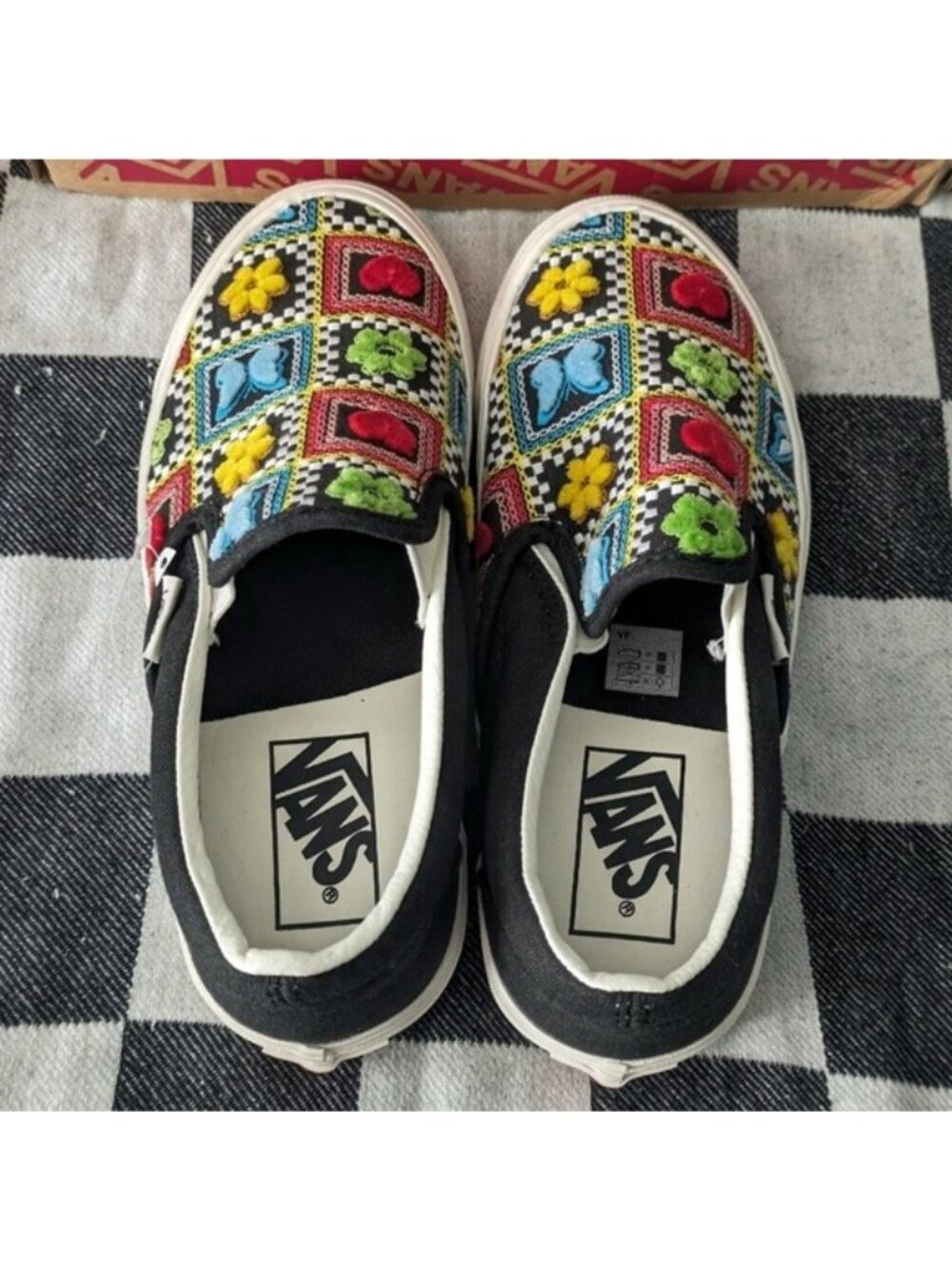 Vans Classic Slip On Women 5.5 Embroidered Craft Brown White Multicolor 0826 - Picture 3 of 9